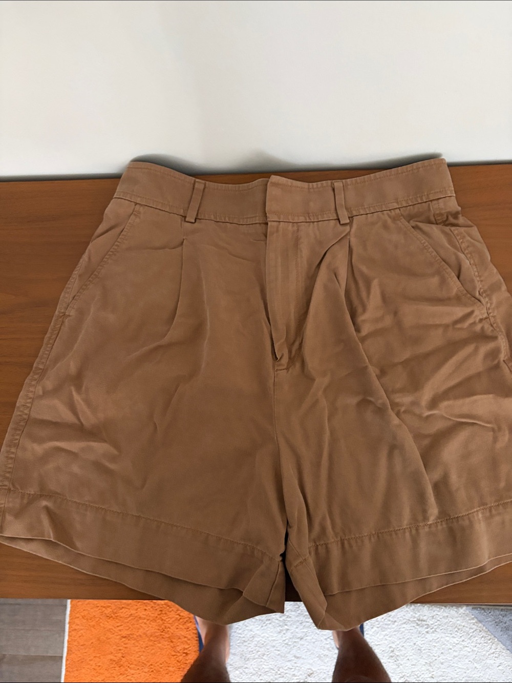 Everlane Relaxed High-Rise Bermuda Shorts in Camel Brown